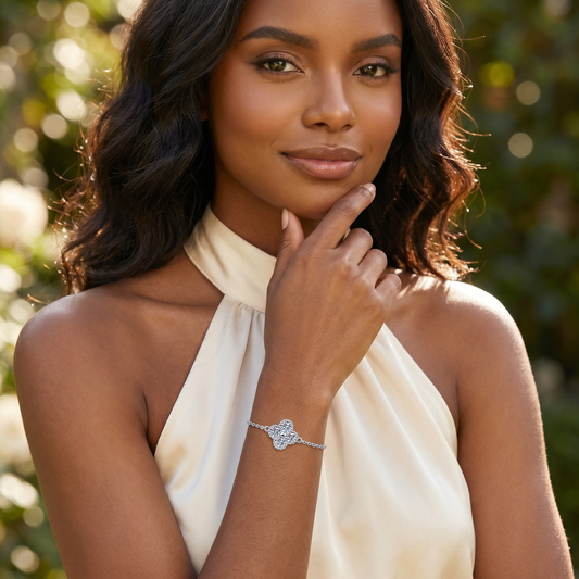 Moissanite Four-Leaf Clover Bracelet - Lucky Charm